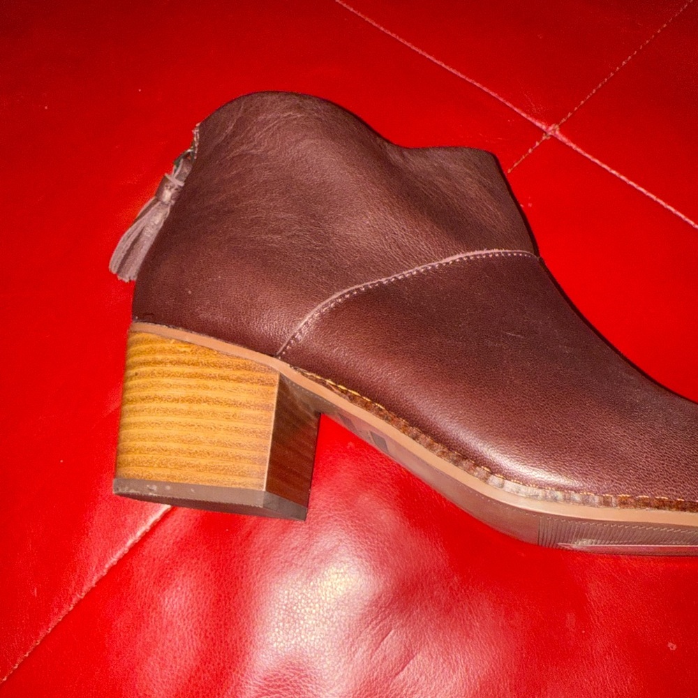 Toms Dark Brown Ankle Booties